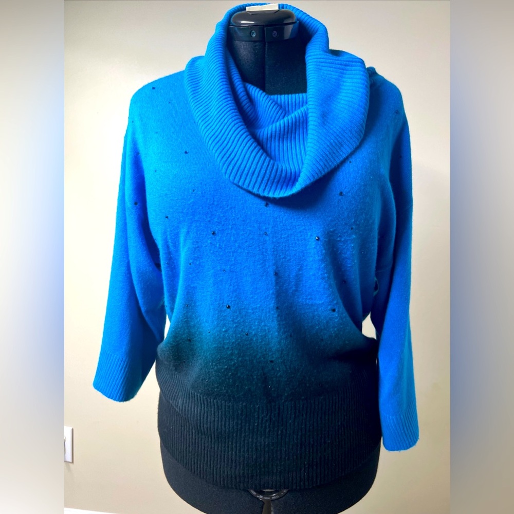 Women Kim Roger cowl neck 3/4 sleeve blue & black sweater, Large